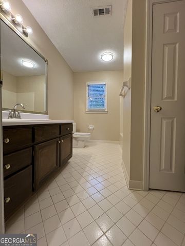 135 Antebellum Way, Fayetteville, GA 30215