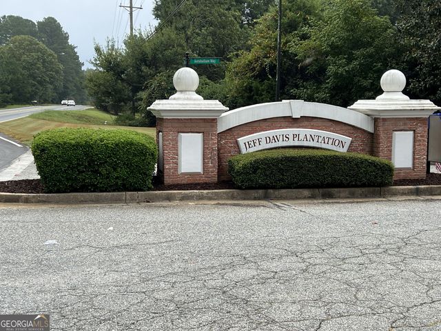 135 Antebellum Way, Fayetteville, GA 30215