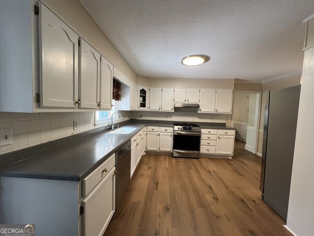 135 Antebellum Way, Fayetteville, GA 30215