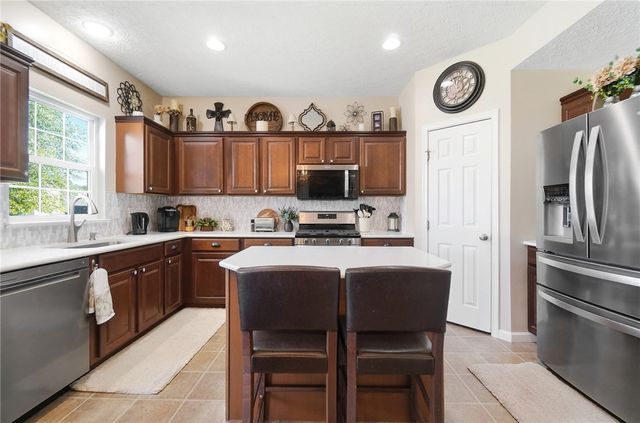 2764 Laurelwood Court, Beavercreek, OH 45431