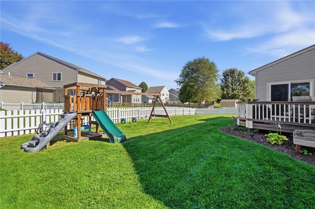 2764 Laurelwood Court, Beavercreek, OH 45431