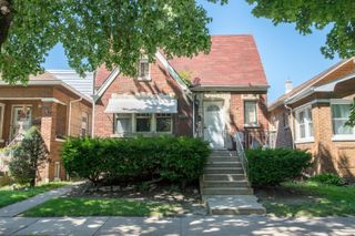 3530 Elmwood Avenue S, Berwyn, IL 60402