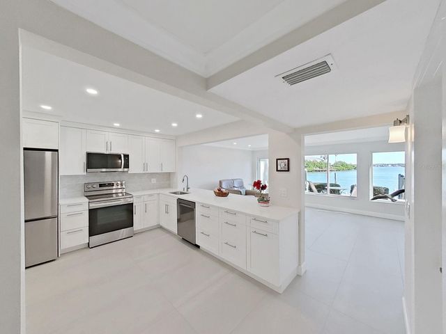 825 E GULF BOULEVARD 110, Indian Rocks Beach, FL 33785