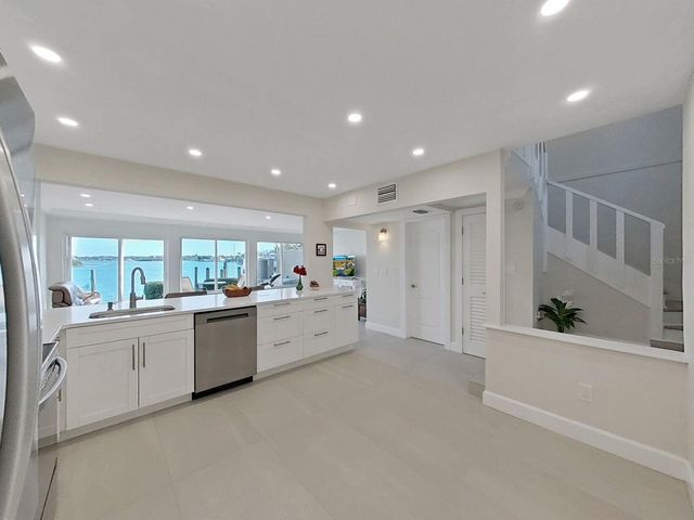 825 E GULF BOULEVARD 110, Indian Rocks Beach, FL 33785