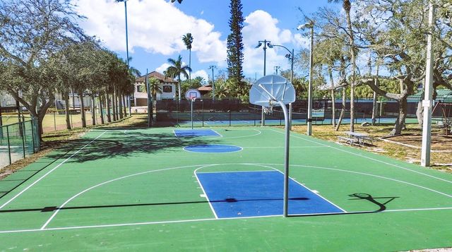 825 E GULF BOULEVARD 110, Indian Rocks Beach, FL 33785