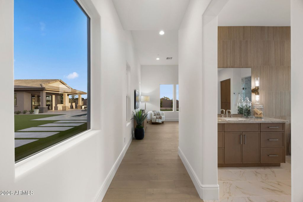 Image 60 of property listing at 12399 E GOLD DUST Avenue, Scottsdale, AZ 85259