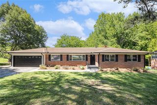 201 E Simon NW Terrace, Atlanta, GA 30318