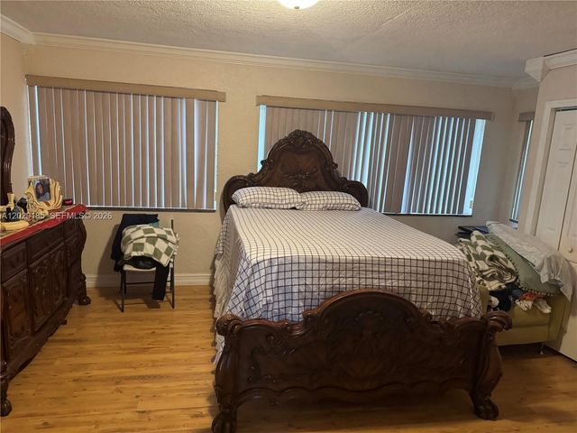 2110 Funston St, Hollywood, FL 33020