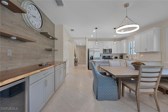 12390 Canal Grande DR, Fort Myers, FL 33913