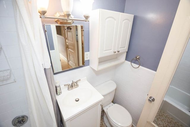 290 Commonwealth Ave 20, Boston, MA 02116