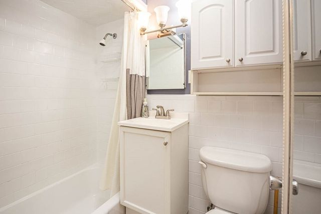290 Commonwealth Ave 20, Boston, MA 02116