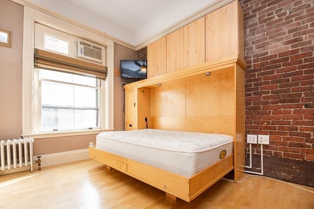 290 Commonwealth Ave 20, Boston, MA 02116