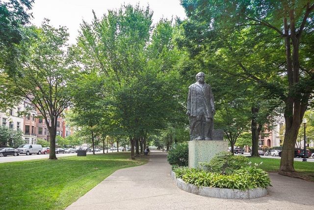 290 Commonwealth Ave 20, Boston, MA 02116