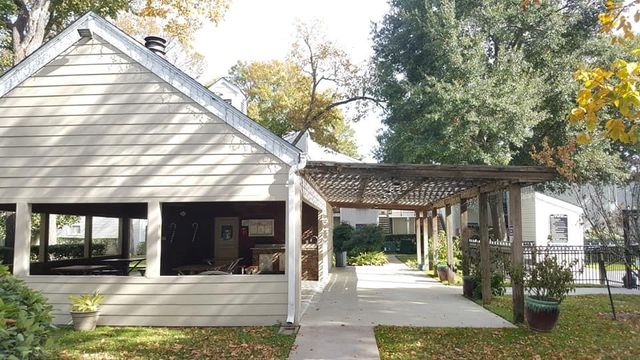 9809 Richmond Avenue A7, Houston, TX 77042