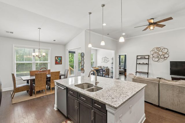208 Red Knot Lane, Mount Pleasant, SC 29464