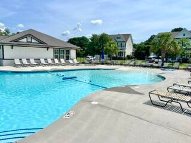 208 Red Knot Lane, Mount Pleasant, SC 29464