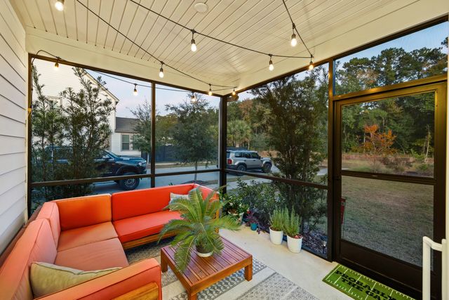 2220 Kemmerlin Street, Johns Island, SC 29455