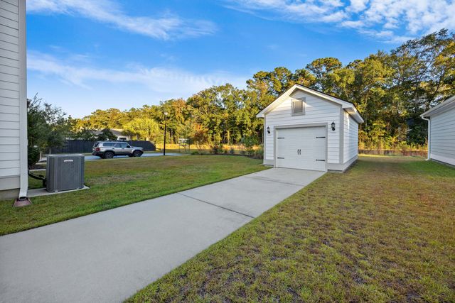 2220 Kemmerlin Street, Johns Island, SC 29455