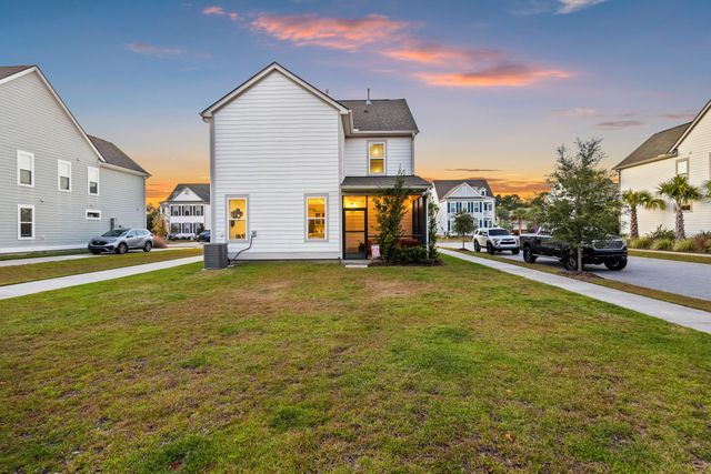 2220 Kemmerlin Street, Johns Island, SC 29455