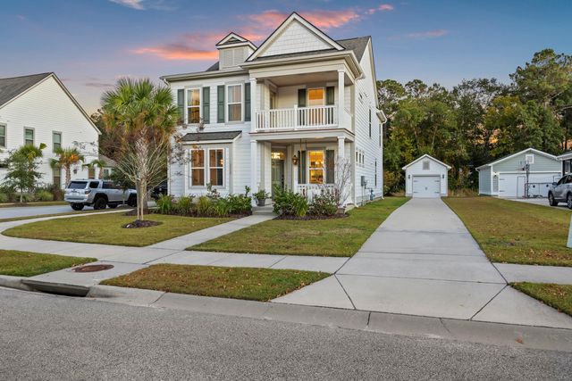 2220 Kemmerlin Street, Johns Island, SC 29455