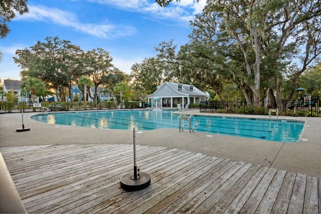 2220 Kemmerlin Street, Johns Island, SC 29455