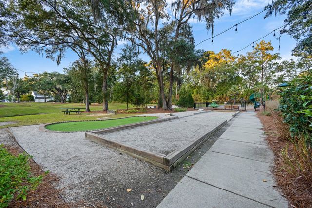 2220 Kemmerlin Street, Johns Island, SC 29455