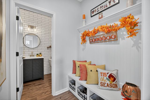 2220 Kemmerlin Street, Johns Island, SC 29455