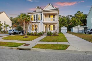 2220 Kemmerlin Street, Johns Island, SC 29455
