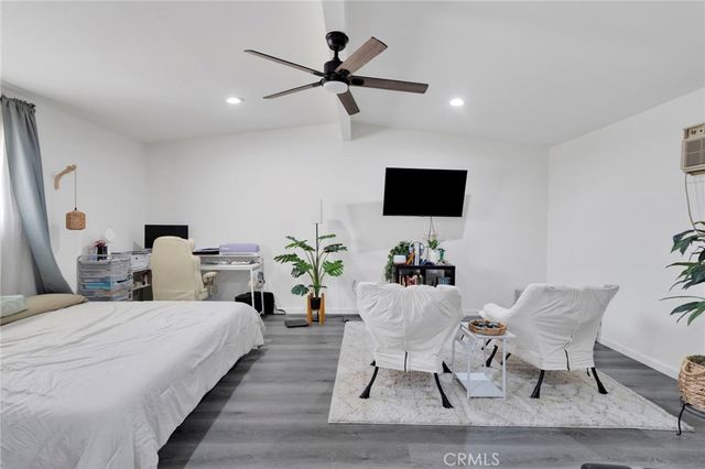 16824 Crestview, Victorville, CA 92395