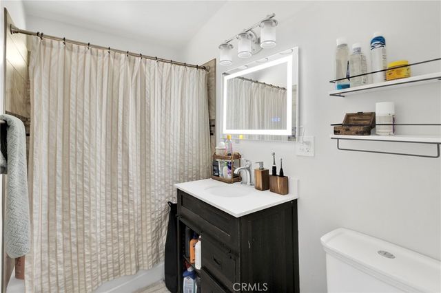 16824 Crestview, Victorville, CA 92395