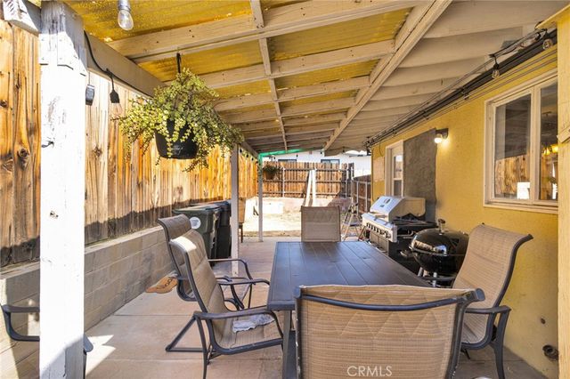 16824 Crestview, Victorville, CA 92395