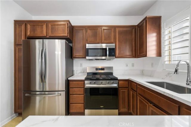323 Tesoro 107, Escondido, CA 92025