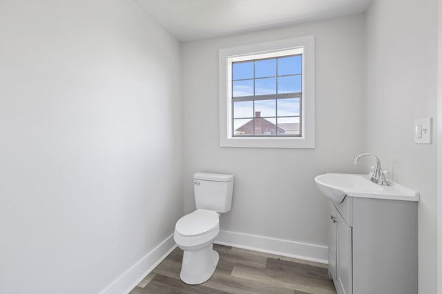 151 Ednas Rd, Lake Charles, LA 70607