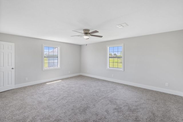 151 Ednas Rd, Lake Charles, LA 70607