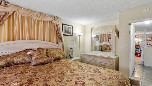1146 Chagal, Lancaster, CA 93535