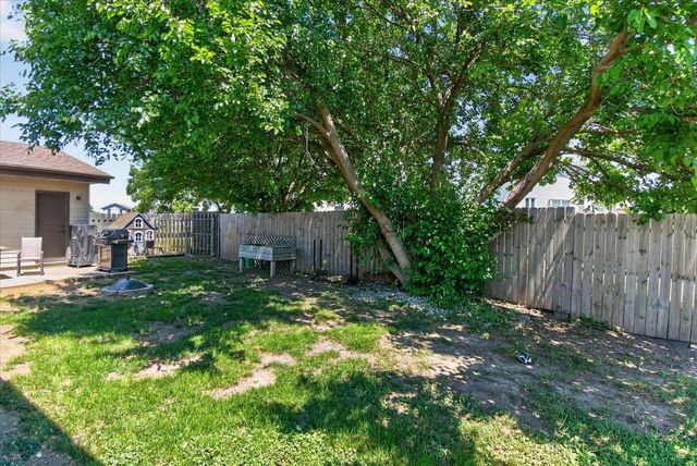 1447 Warwick WAY, Mount Pleasant, WI 53406