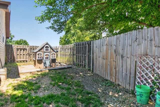 1447 Warwick WAY, Mount Pleasant, WI 53406