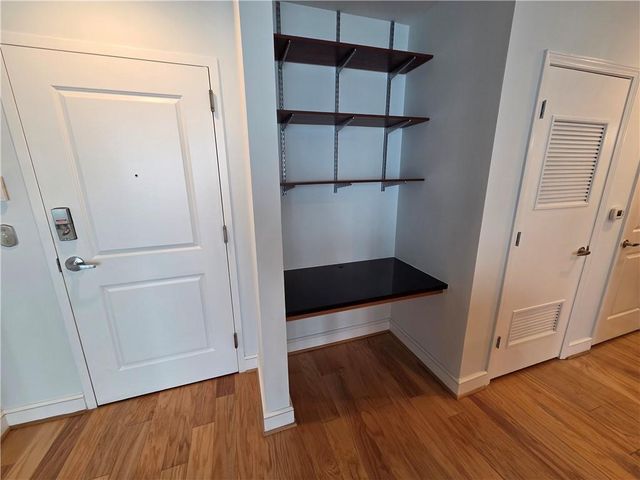 44 Peachtree Place NE 730, Atlanta, GA 30309