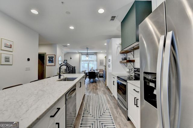 6 Becker Place NW, Atlanta, GA 30307