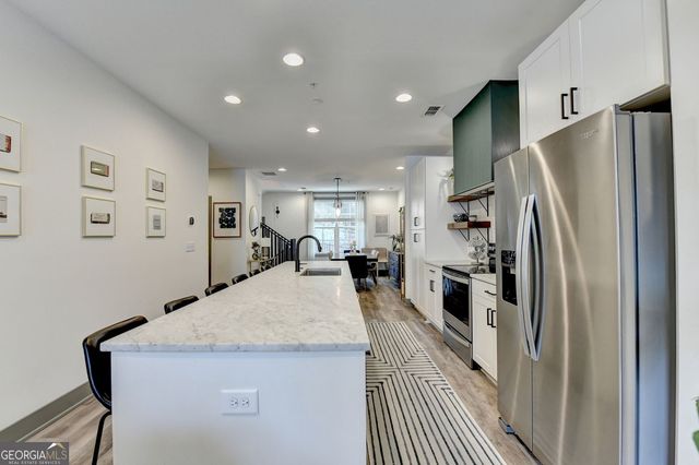 6 Becker Place NW, Atlanta, GA 30307