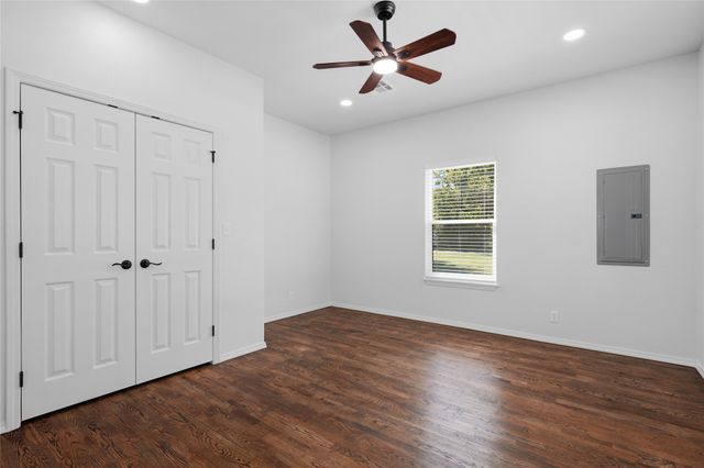 506 Stout Avenue, Kiefer, OK 74041