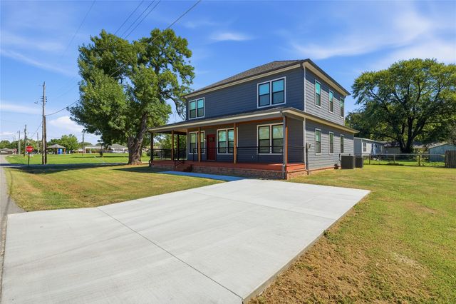 506 Stout Avenue, Kiefer, OK 74041