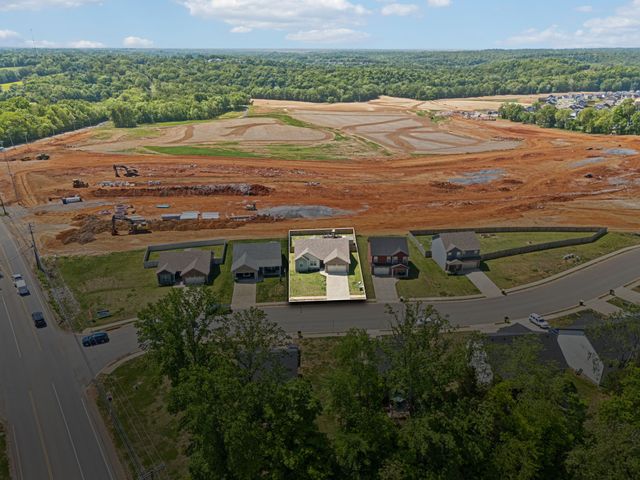 1108 Cardinal Creek Dr, Clarksville, TN 37040