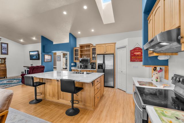 14300 SW Chickadee Road, Terrebonne, OR 97760