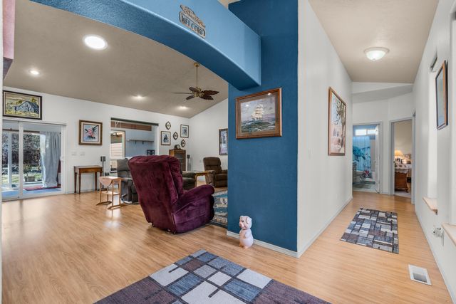 14300 SW Chickadee Road, Terrebonne, OR 97760