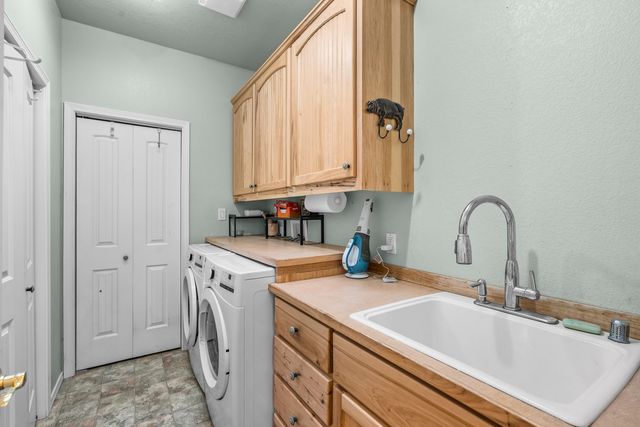 14300 SW Chickadee Road, Terrebonne, OR 97760