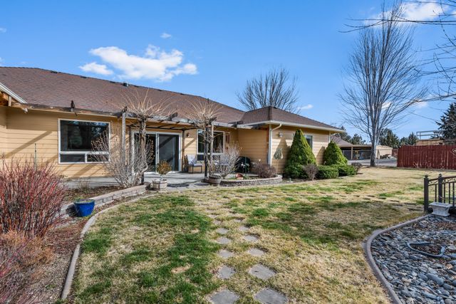 14300 SW Chickadee Road, Terrebonne, OR 97760