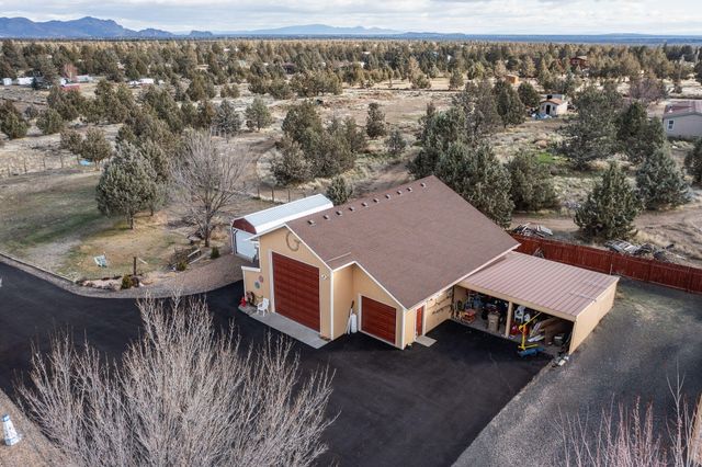 14300 SW Chickadee Road, Terrebonne, OR 97760