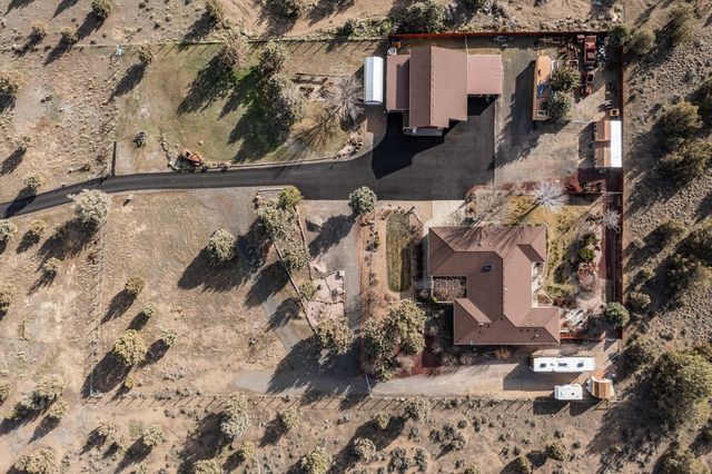 14300 SW Chickadee Road, Terrebonne, OR 97760