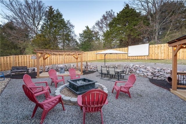 2824 S Coker Street, Greenwood, AR 72936